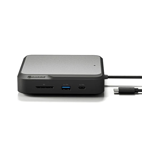 Clarity Max Pro 32" UHD 4K Monitor with USB-C Power Delivery and Webcam (Pack of 2) + Dual 4K Universal Docking Station _ HDMI Edition