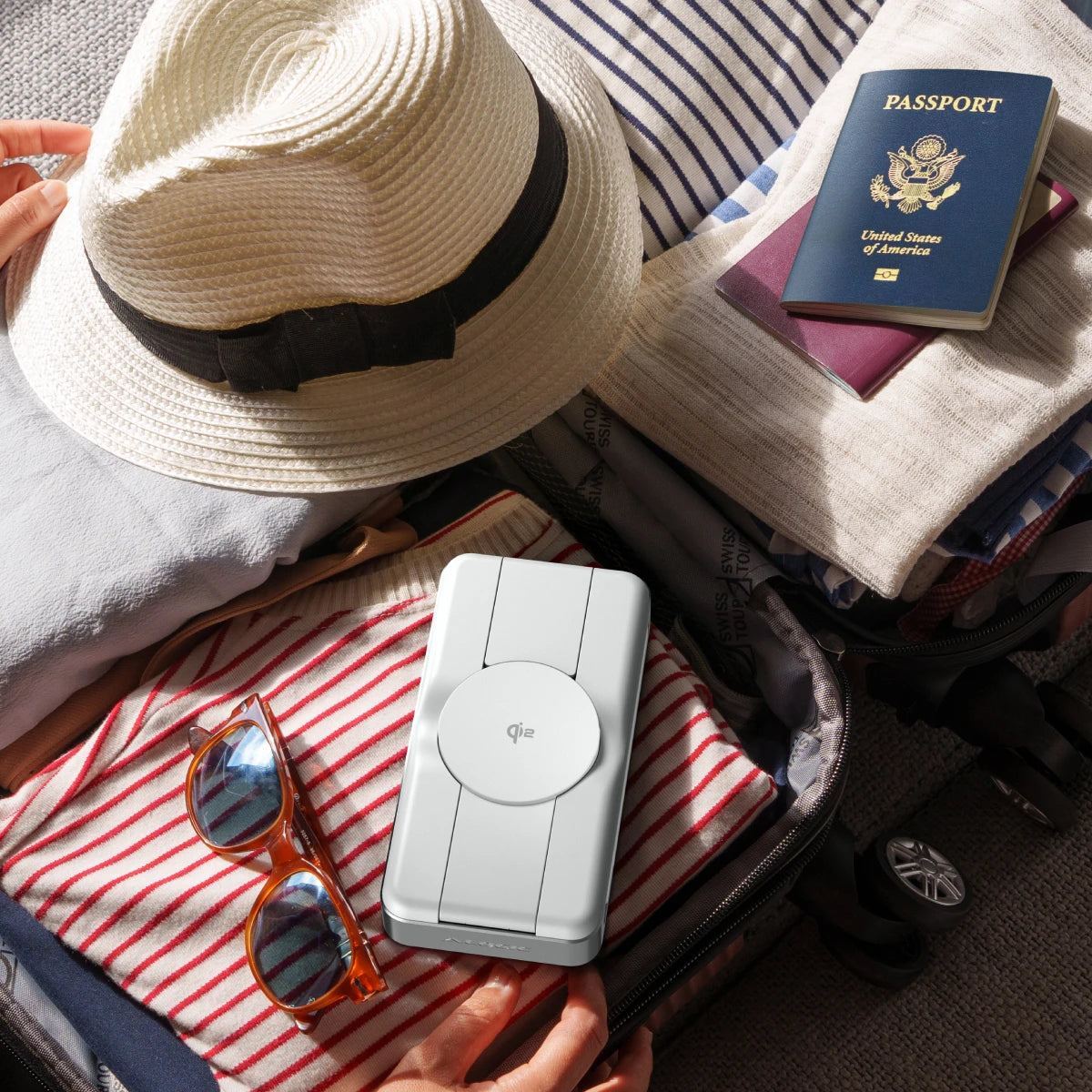 Roam 21,000mAh 6-in-1 Power Bank with Qi2 Fast Wireless and 100W USB-C Laptop Charging