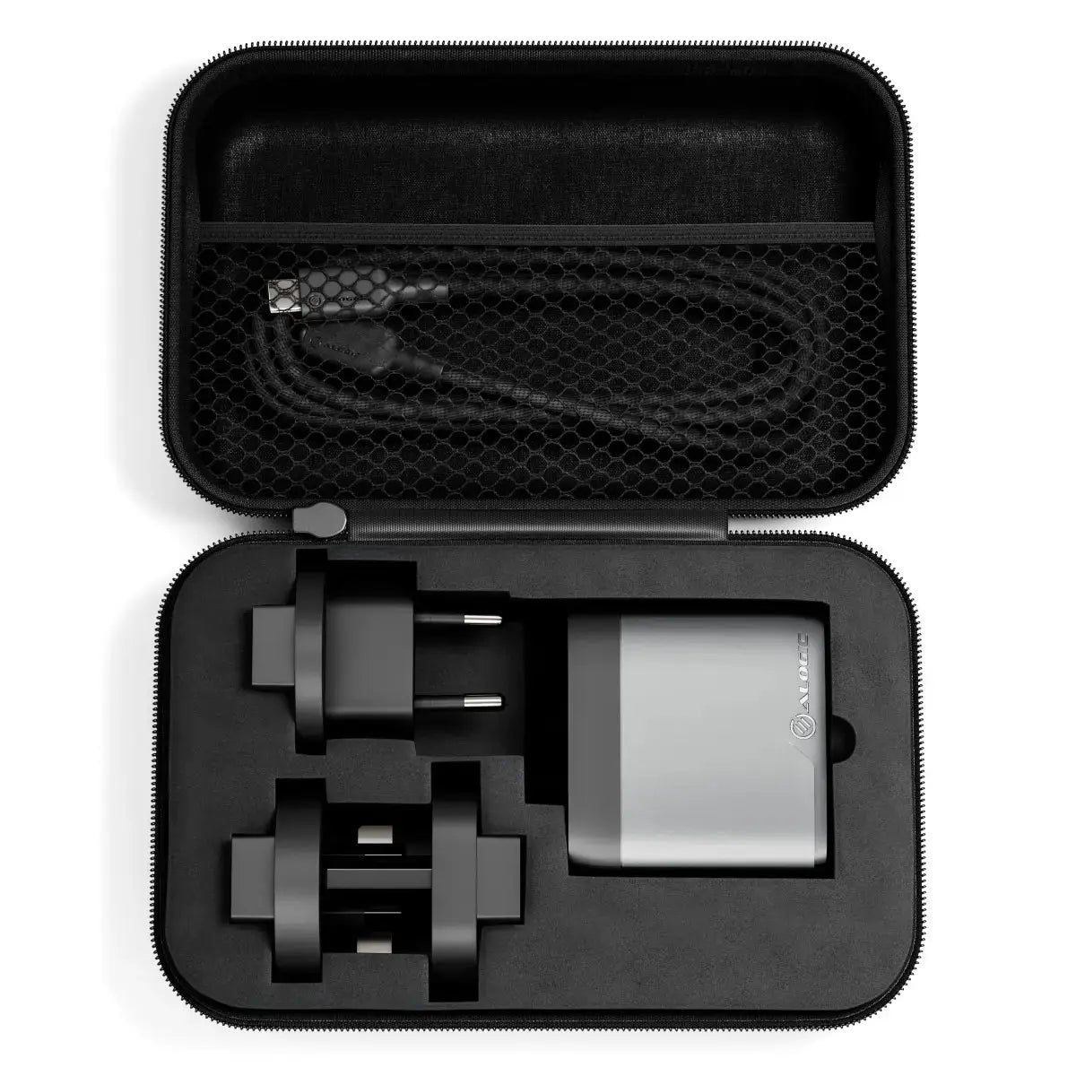 3-port-67w-rapid-power-multi-country-gan-charger7