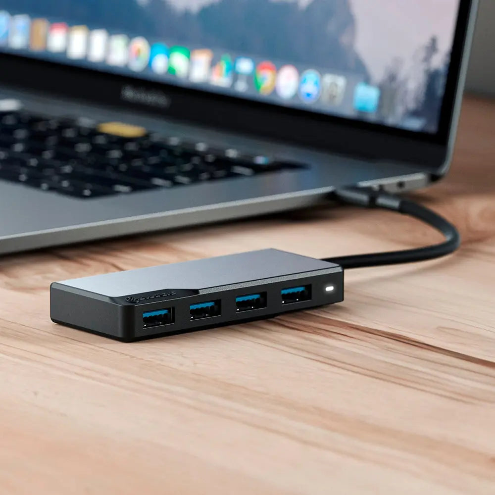 usb-c-fusion-swift-4-in-1-hub-space-grey4