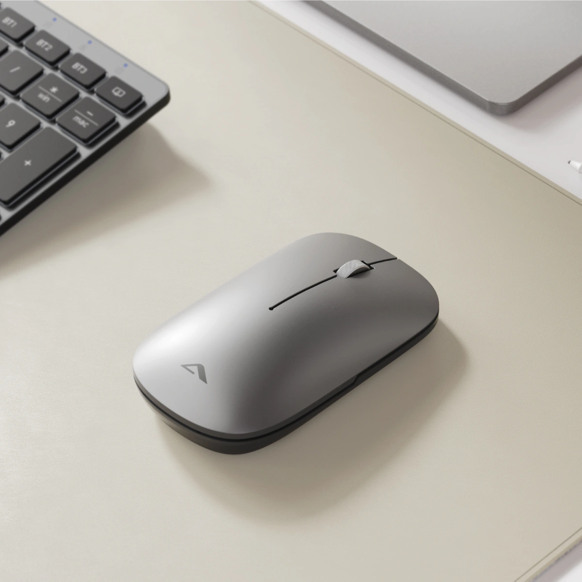 Hush USB-C Rechargeable Wireless Mouse